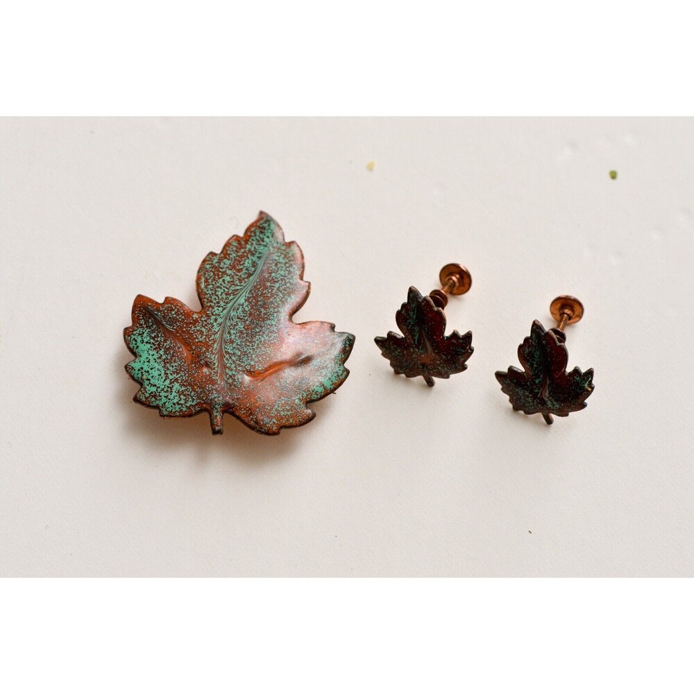 Copper enamal maple leaf brooch pin screw back clip earrings set demi-parure